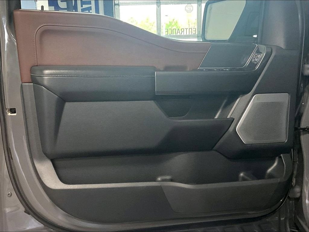 Used 2021 Ford F150 Lariat w/ Equipment Group 502A High AWD/4WD image 9