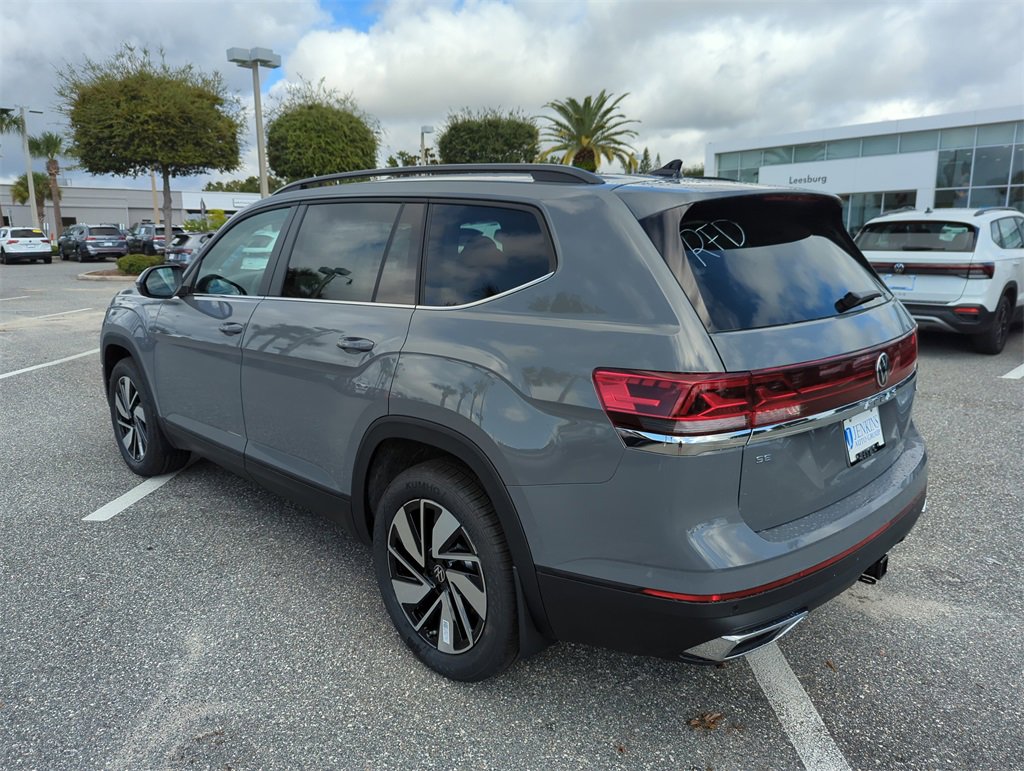 New 2026 Volkswagen Atlas SE image 7