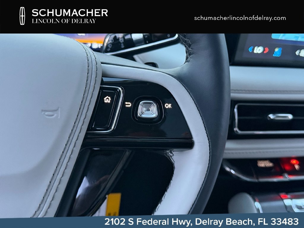 New 2027 Lincoln Aviator 2WD image 21