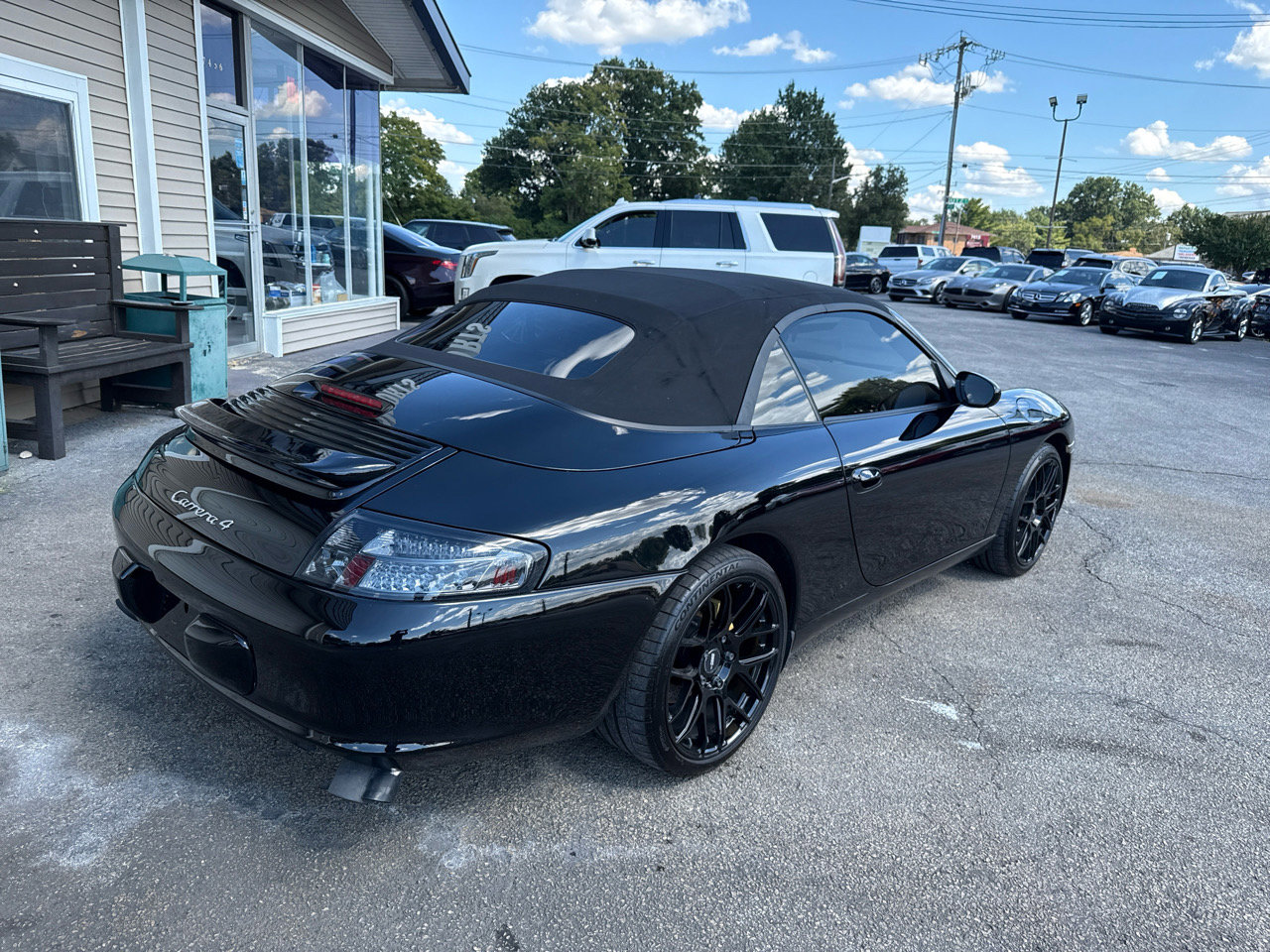 Used 2003 Porsche 911 Carrera 4 image 7