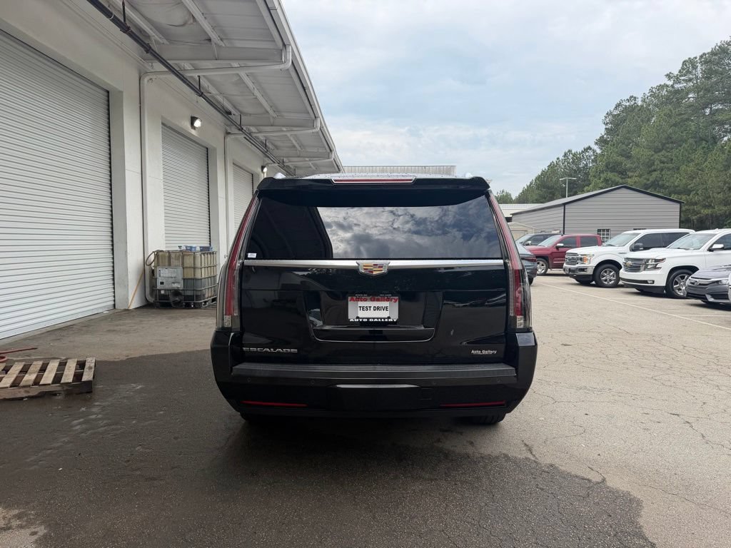 Used 2019 Cadillac Escalade ESV Platinum AWD/4WD image 6