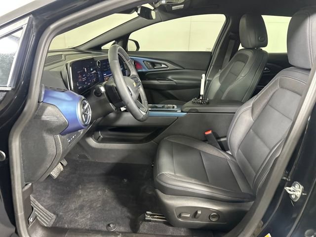 Used 2024 Chevrolet Equinox EV LT image 11
