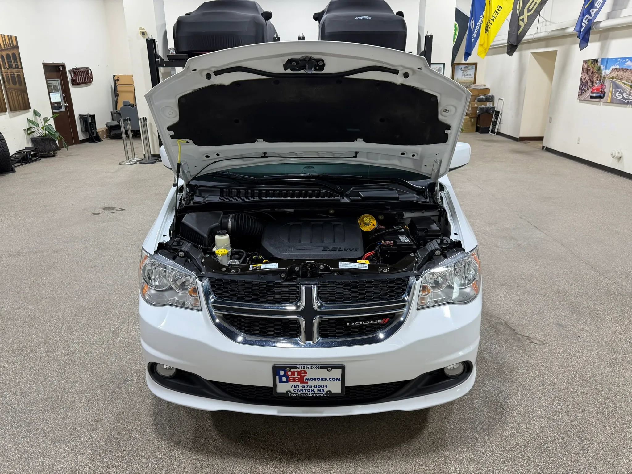 Used 2019 Dodge Grand Caravan SXT FWD image 56