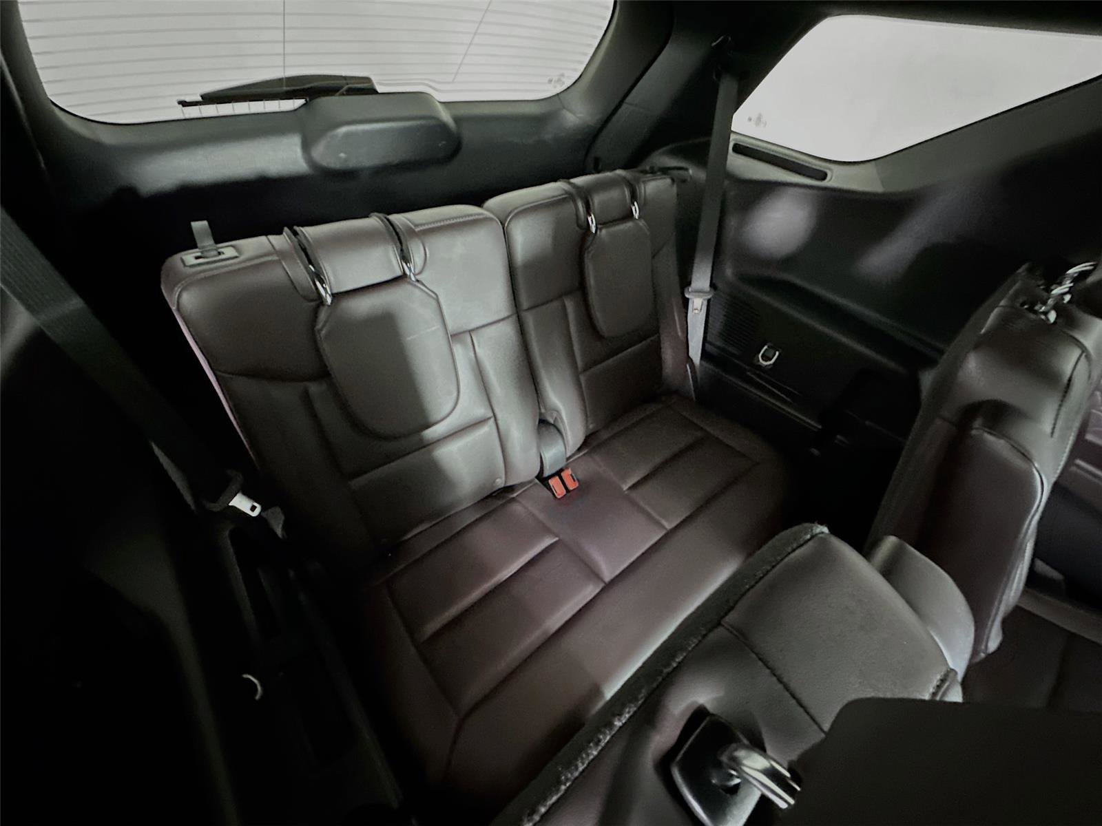 Used 2025 Ford Explorer Platinum w/ LUX Leather Package image 31