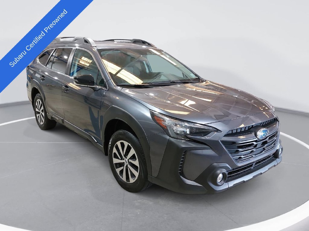 Used 2025 Subaru Outback Premium AWD/4WD image 3