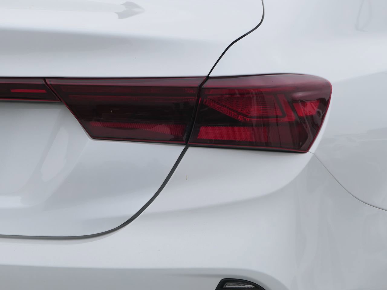 Certified 2024 Kia Forte LXS image 4