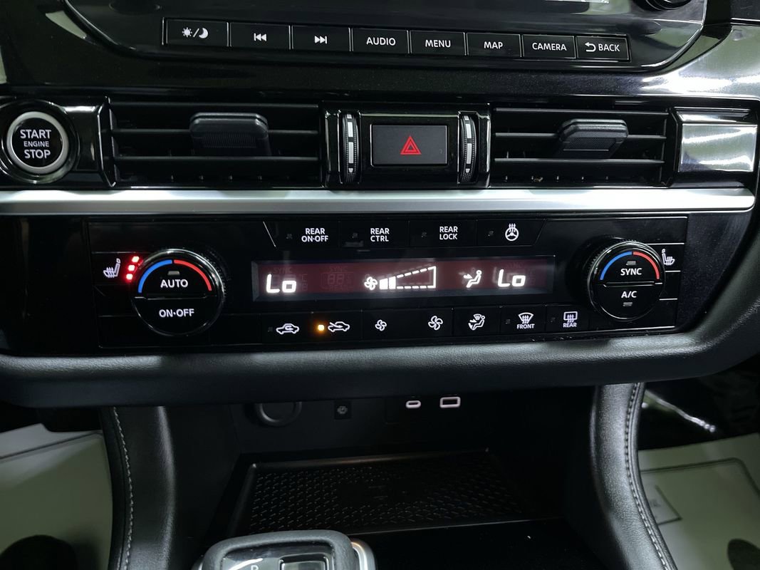 Used 2024 Nissan Pathfinder SL image 24