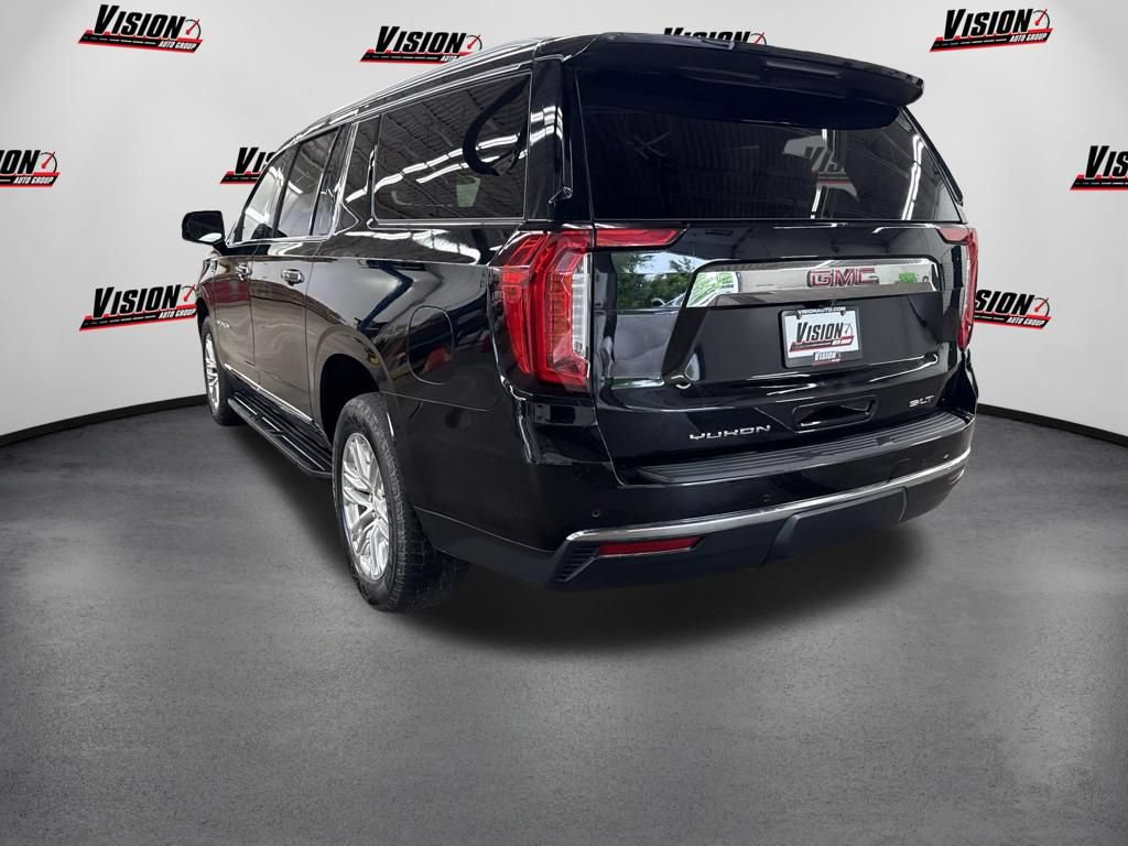 Used 2022 GMC Yukon XL SLT w/ SLT Luxury Package AWD/4WD image 7