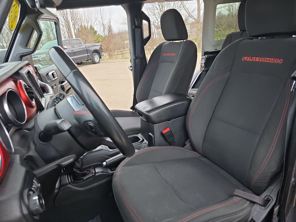 Used 2018 Jeep Wrangler Unlimited Rubicon image 15