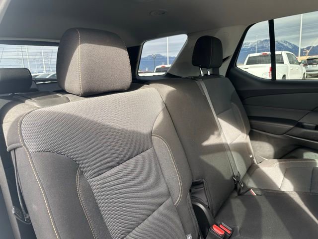 Used 2020 Chevrolet Traverse LT w/ Driver Confidence II Package image 15