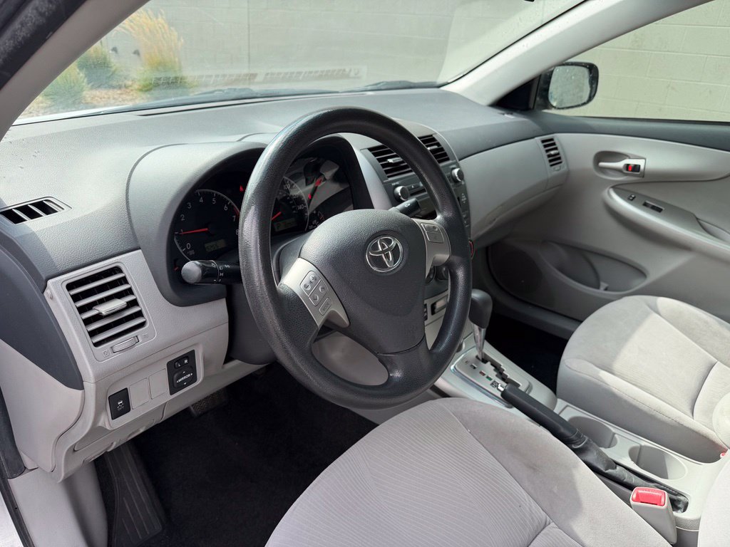 Used 2011 Toyota Corolla LE FWD image 17