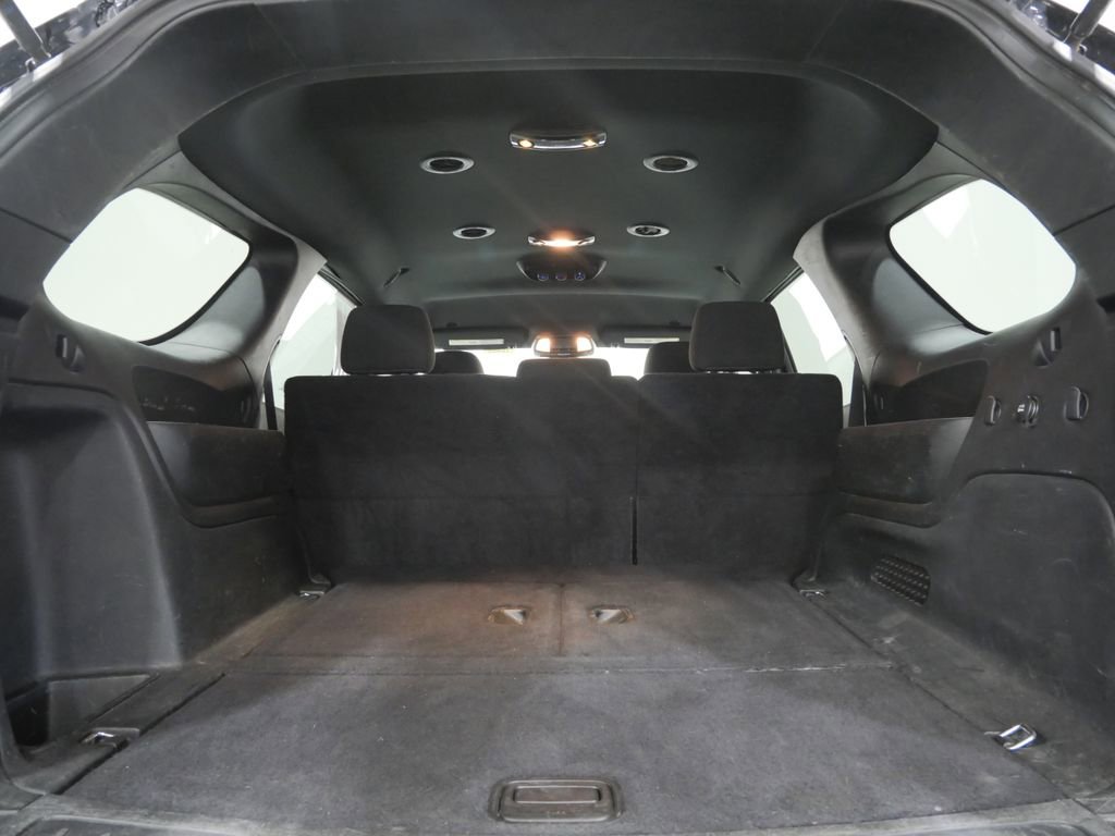 Used 2023 Dodge Durango SXT AWD/4WD image 25
