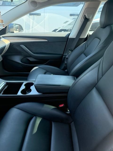 Used 2023 Tesla Model 3 Standard Range RWD image 8