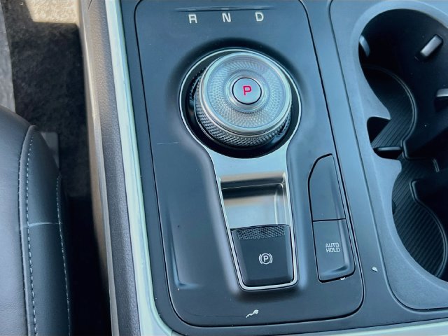 New 2027 Kia Carnival LXS FWD image 17