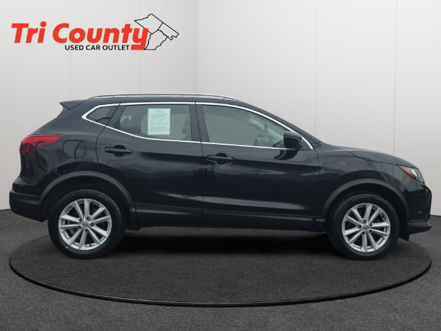 Used 2017 Nissan Rogue Sport SV AWD/4WD image 9