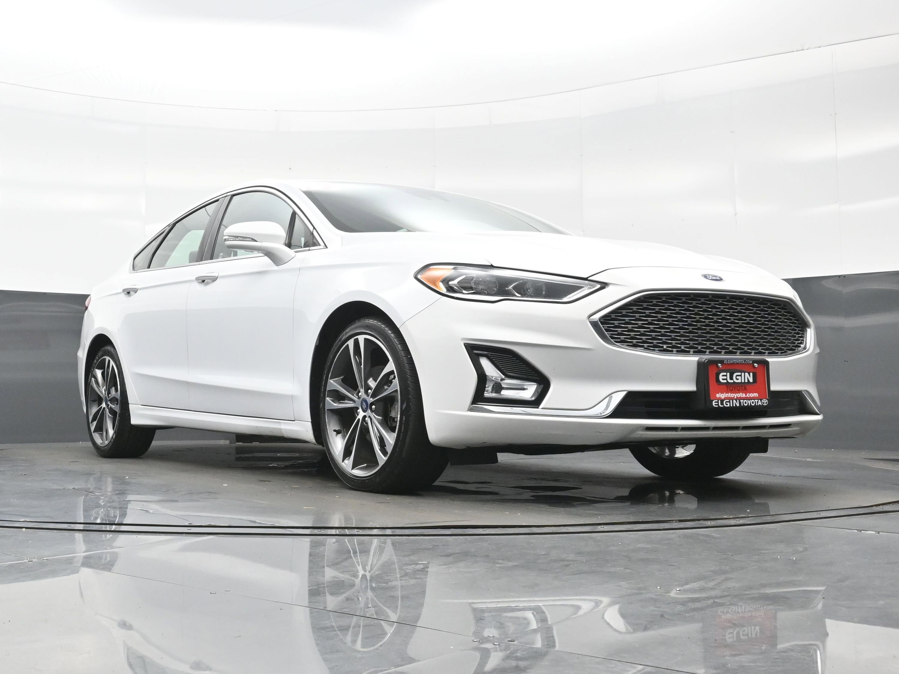 Used 2019 Ford Fusion Titanium AWD/4WD image 28