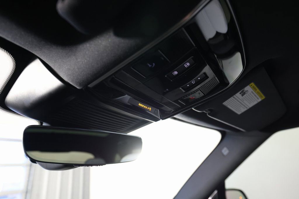 Used 2025 Land Rover Range Rover Sport Dynamic SE image 36