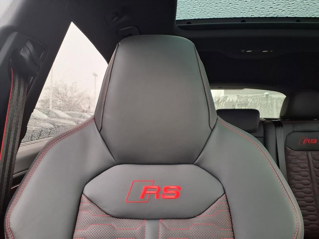 New 2026 Audi RS Q8 performance image 28