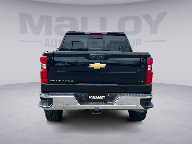 Used 2025 Chevrolet Silverado 1500 LT w/ Convenience Package II image 4