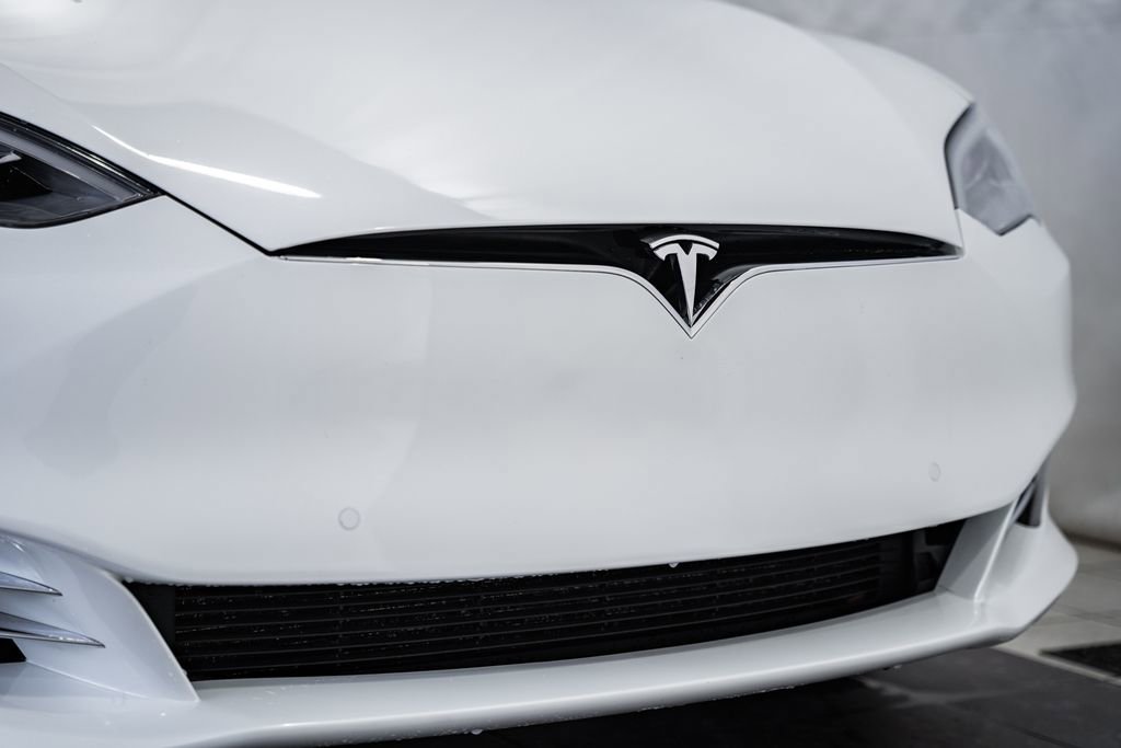 Used 2019 Tesla Model S Long Range image 10