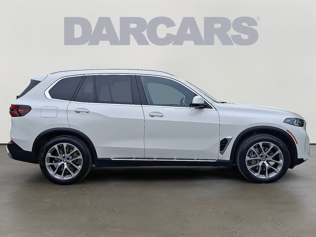 Used 2025 BMW X5 xDrive50e AWD/4WD image 7