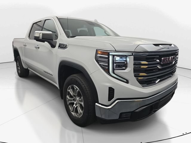 Used 2025 GMC Sierra 1500 SLT RWD image 3