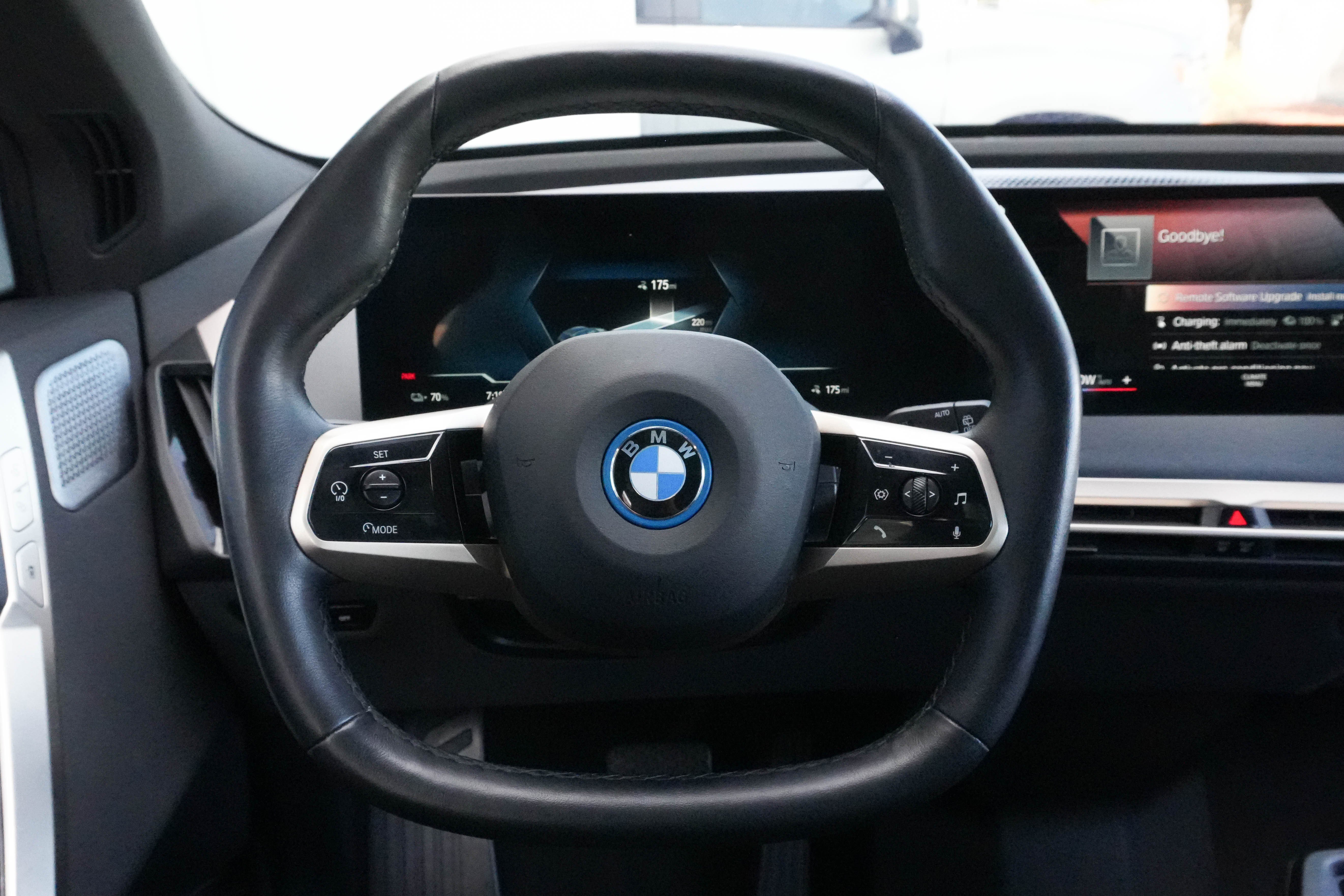 Certified 2023 BMW iX M60 w/ Executive Package AWD/4WD image 18