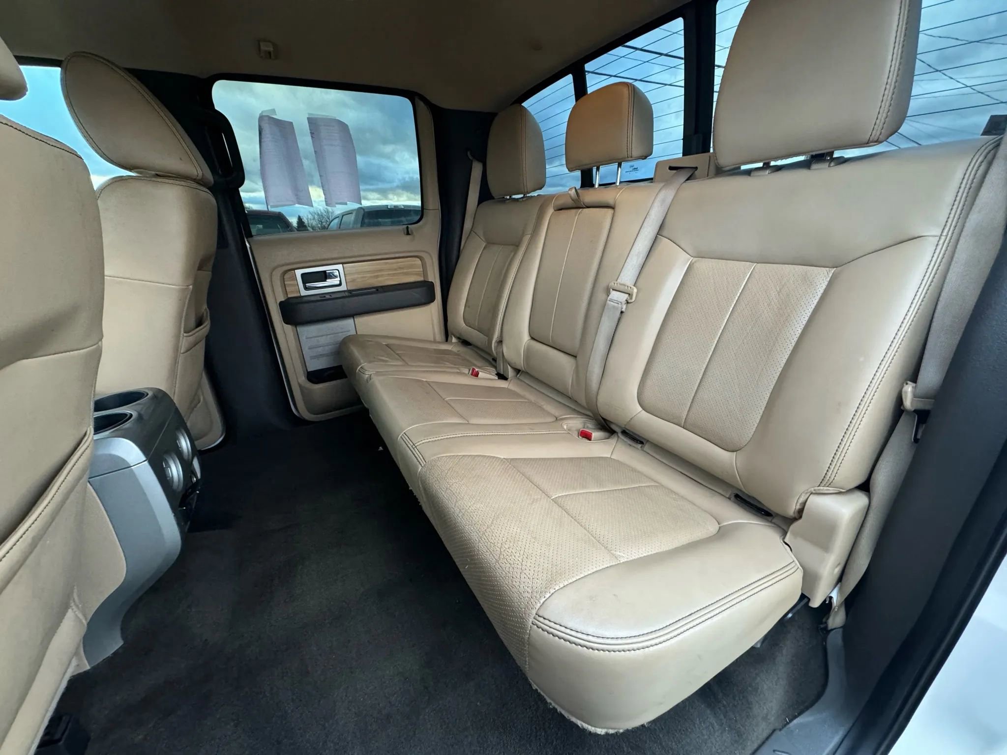 Used 2011 Ford F150 Lariat w/ Lariat Chrome Pkg image 8