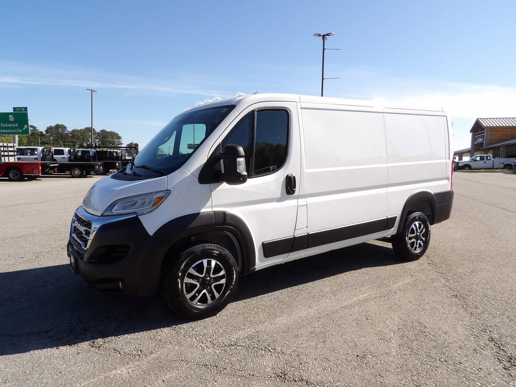 Used 2024 RAM ProMaster 1500 w/ Quick Order Package 22G SLT FWD image 3