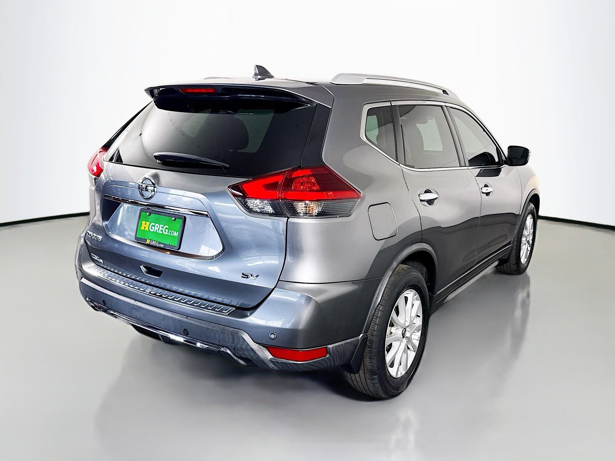 Used 2019 Nissan Rogue SV image 10