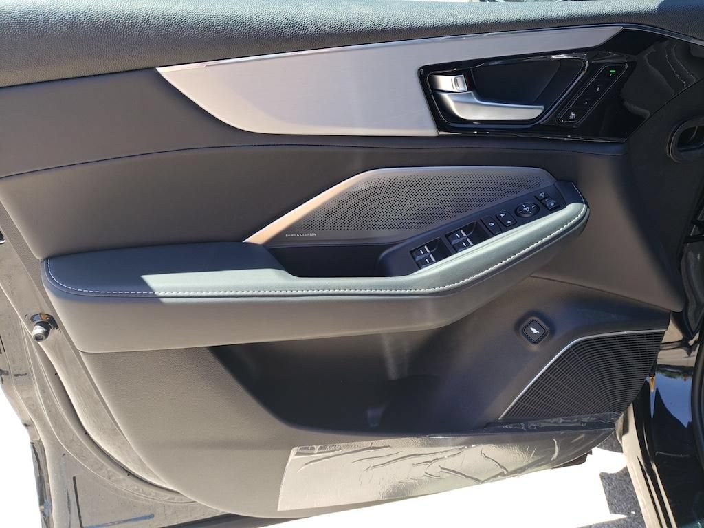New 2026 Acura MDX SH-AWD w/ Technology Package image 11