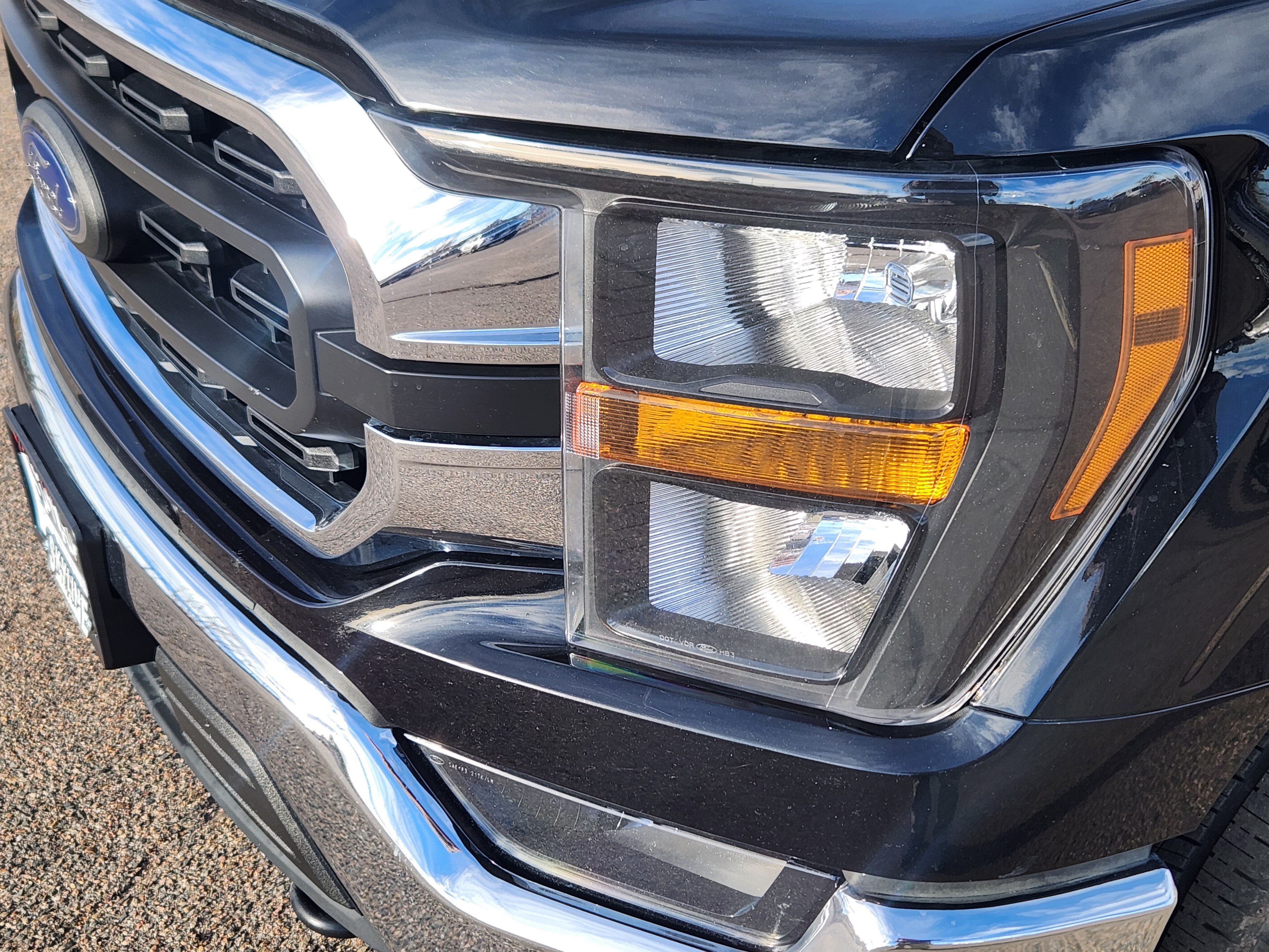 Used 2023 Ford F150 XLT AWD/4WD image 5