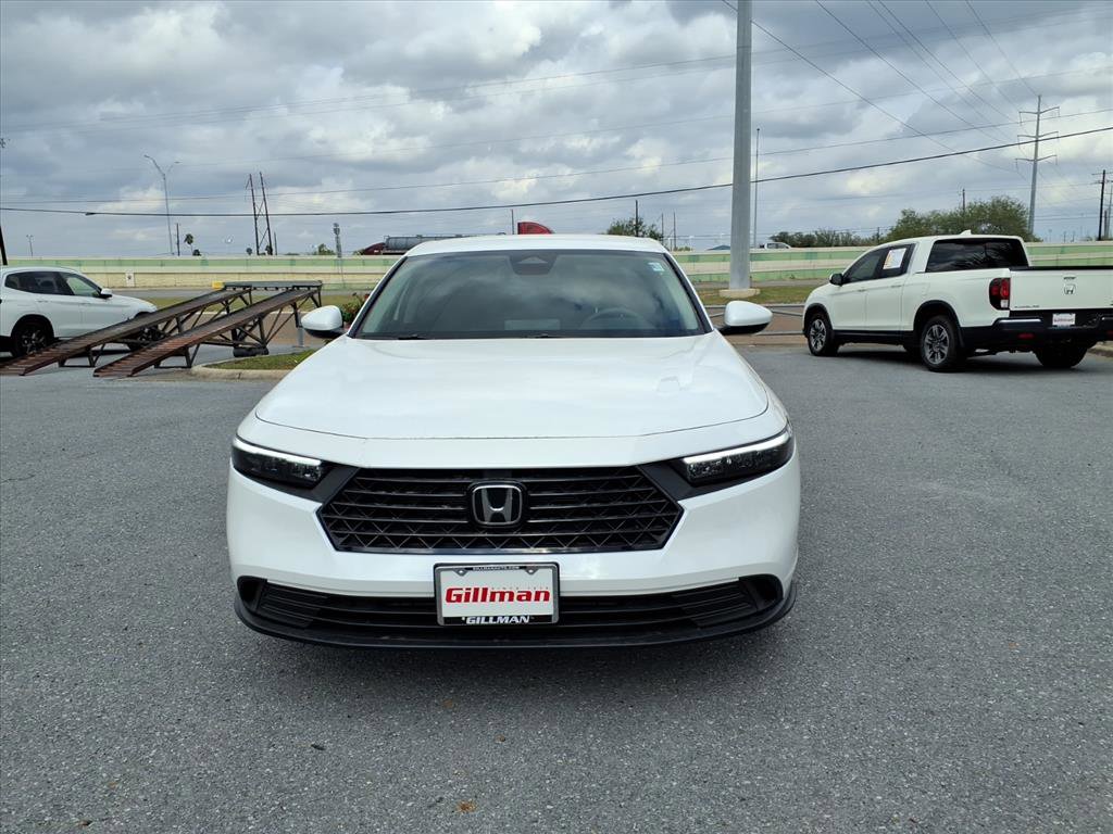 Certified 2025 Honda Accord LX image 3