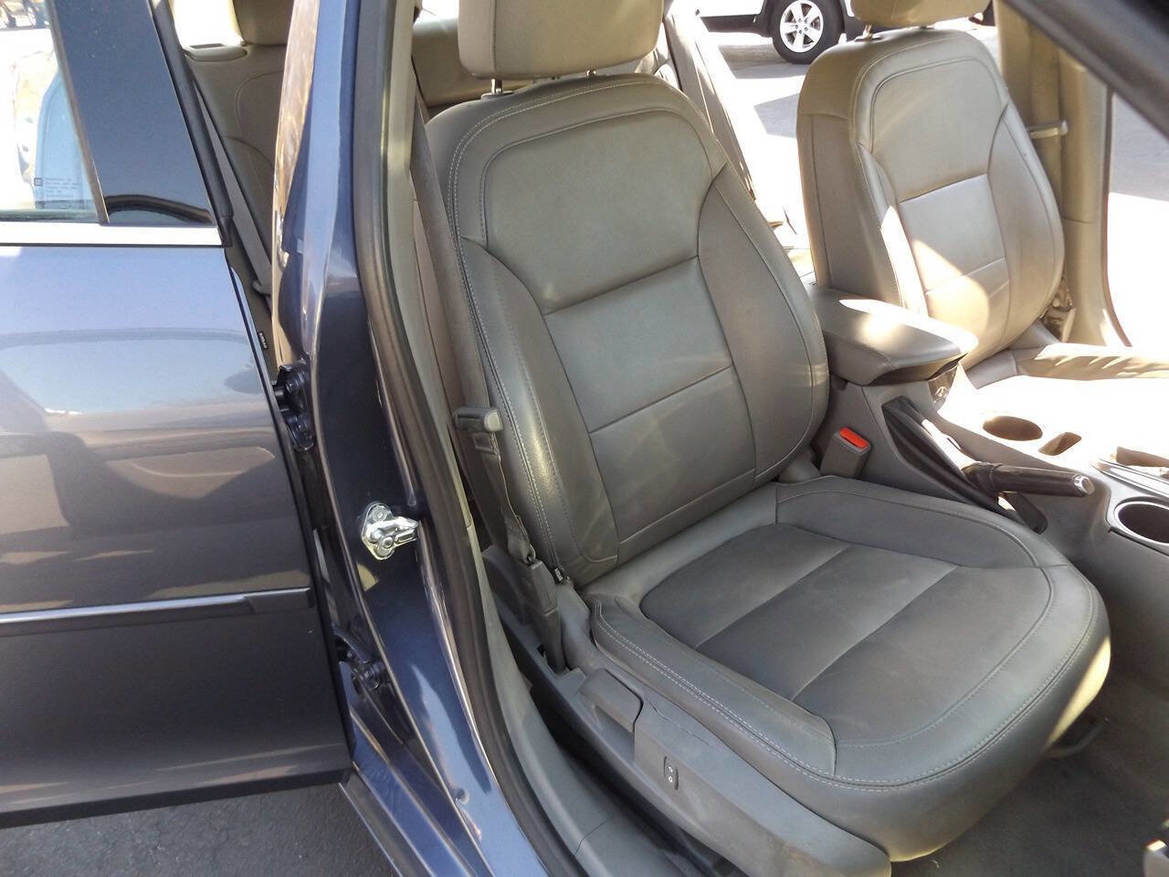 Used 2015 Chevrolet Malibu LT w/ Leather Package image 22