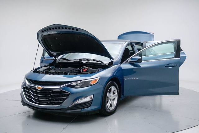 Used 2024 Chevrolet Malibu LT FWD image 17
