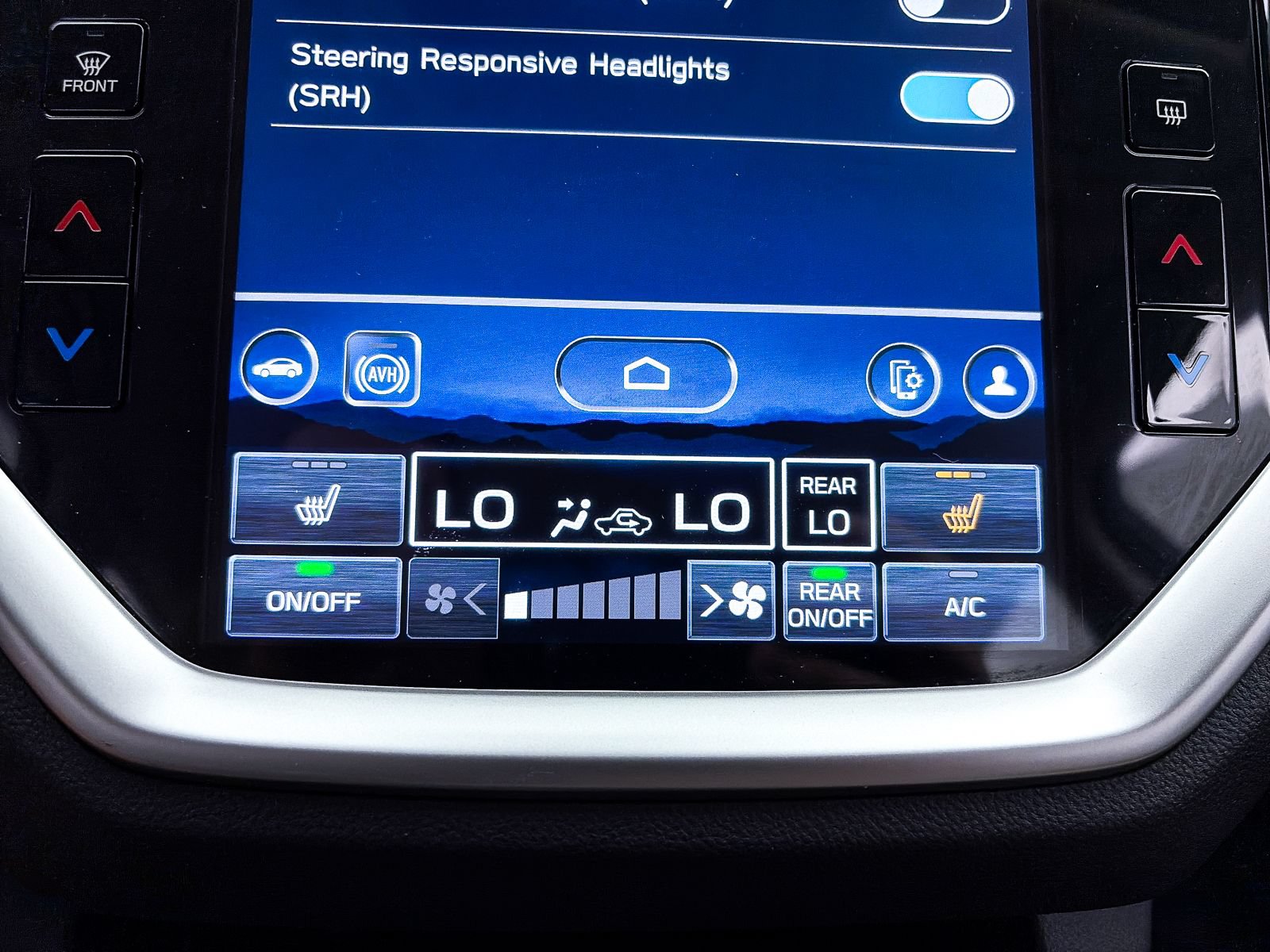 Used 2025 Subaru Ascent Premium AWD/4WD image 21
