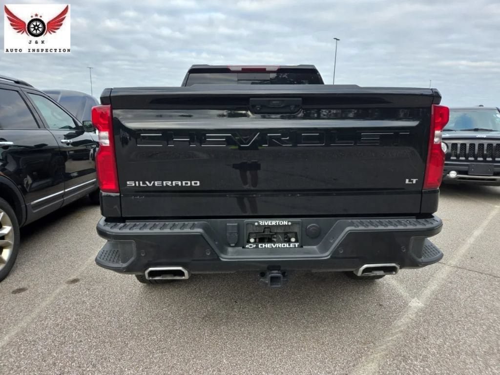 Used 2025 Chevrolet Silverado 1500 LT Trail Boss w/ LT Trail Boss Premium Package AWD/4WD image 19
