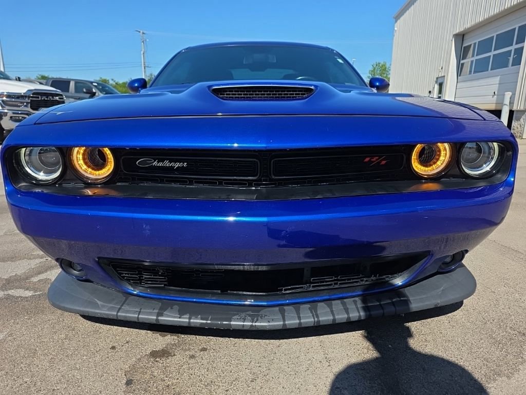Used 2021 Dodge Challenger R/T Scat Pack w/ Dynamics Package RWD image 2