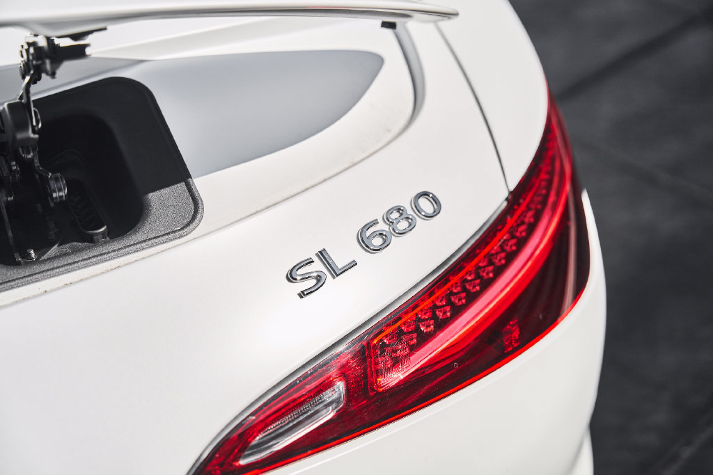 Used 2026 Mercedes-Benz Maybach SL 680 image 17
