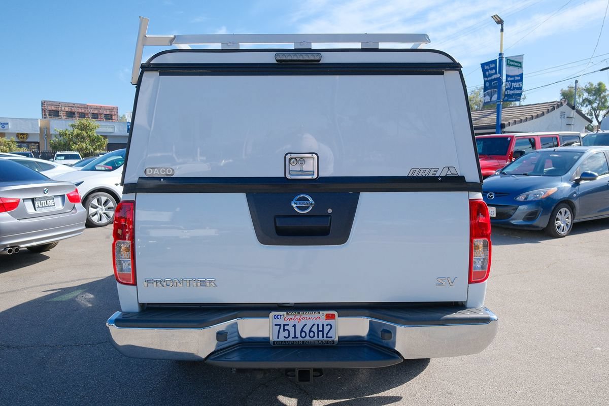 Used 2017 Nissan Frontier SV RWD image 35