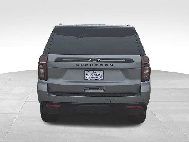 Used 2023 Chevrolet Suburban Z71 w/ Luxury Package AWD/4WD image 5