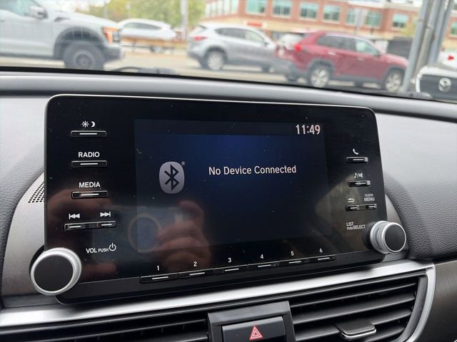 Used 2018 Honda Accord LX image 16