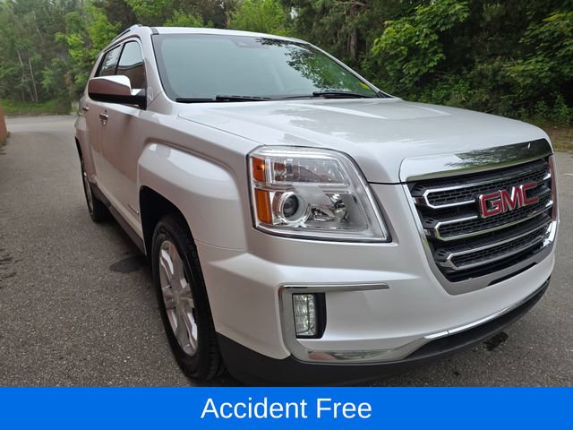 Used 2017 GMC Terrain SLT w/ Open Road Package FWD image 4