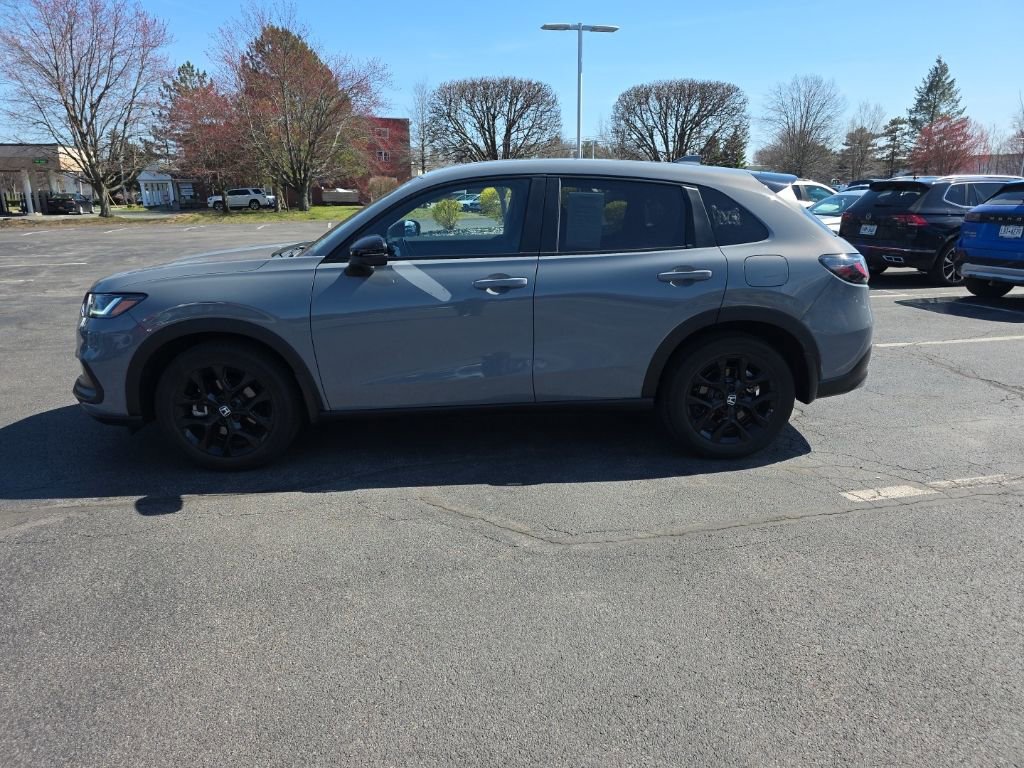 Used 2024 Honda HR-V Sport image 4