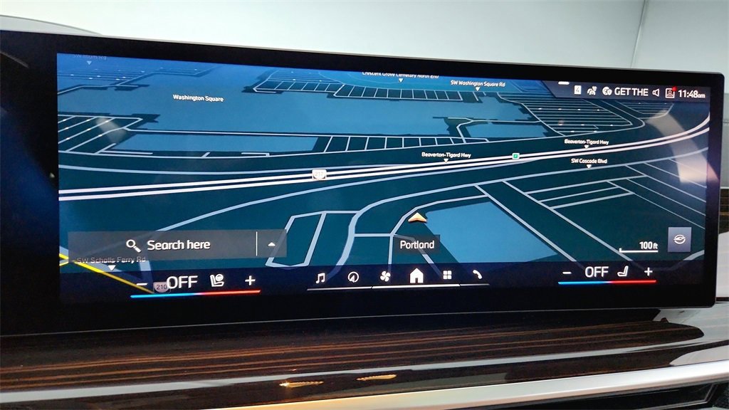 Used 2025 BMW X7 xDrive40i w/ M Sport Package image 39