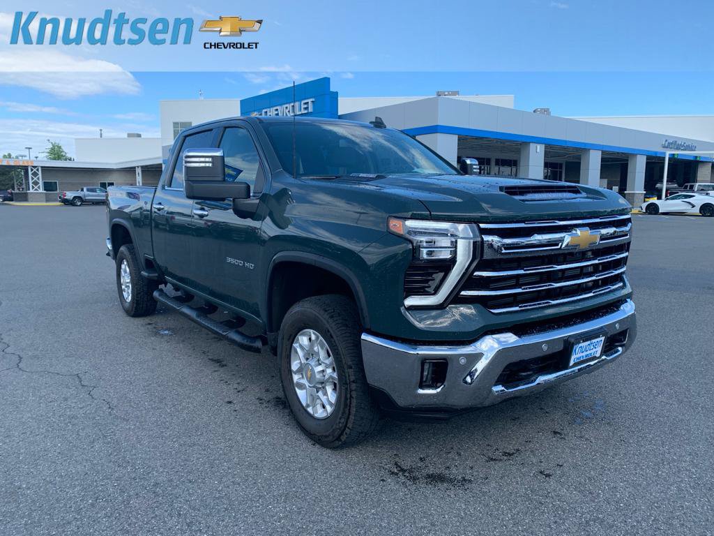 Used 2025 Chevrolet Silverado 3500 LTZ w/ LTZ Convenience Package AWD/4WD image 1