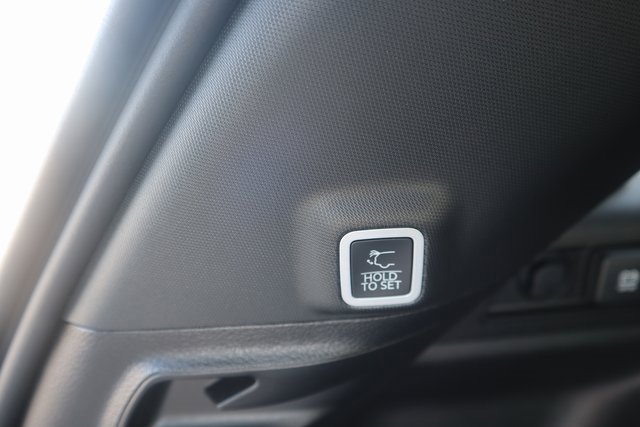 New 2025 Jeep Grand Cherokee Limited image 28