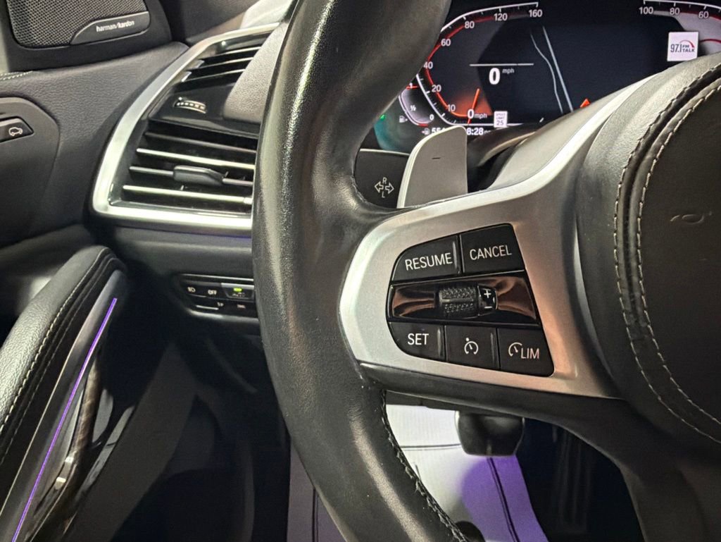 Used 2021 BMW X6 xDrive40i w/ M Sport Package AWD/4WD image 29