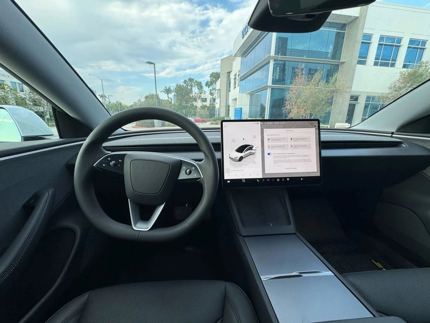 Used 2024 Tesla Model 3 Long Range image 59