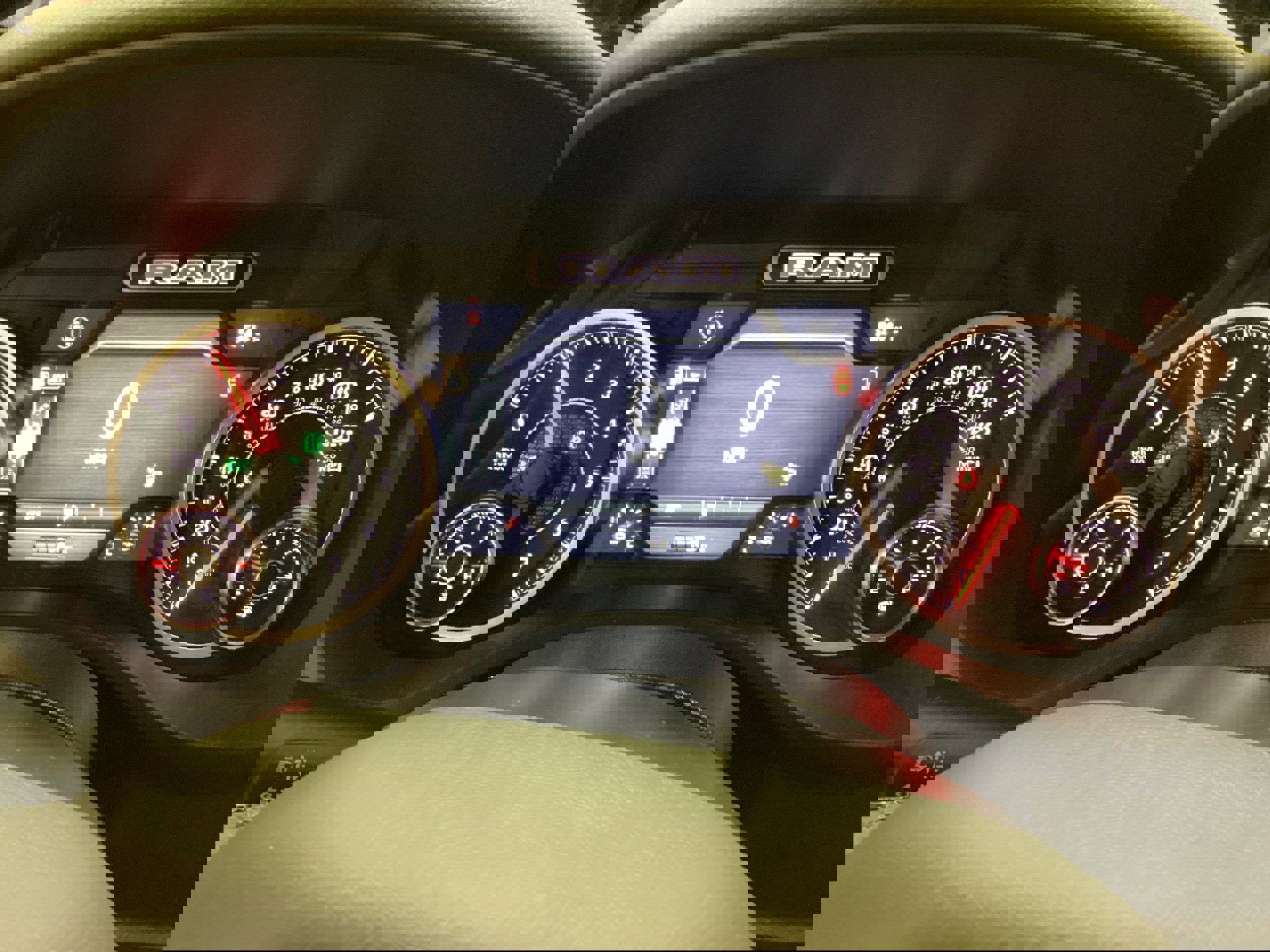 New 2026 RAM 1500 4x4 Crew Cab image 24